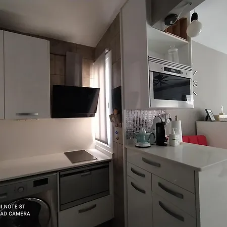 Etxalo, Con Terraza En *