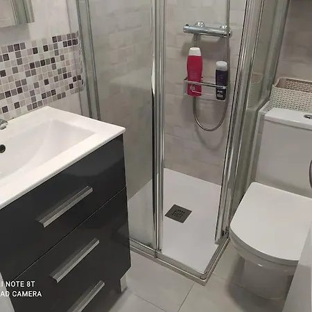Etxalo, Con Terraza En Apartamento