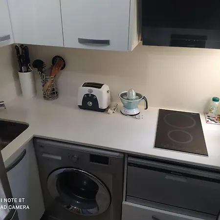 Etxalo, Con Terraza En Apartamento