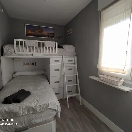 Etxalo, Con Terraza En Apartamento *